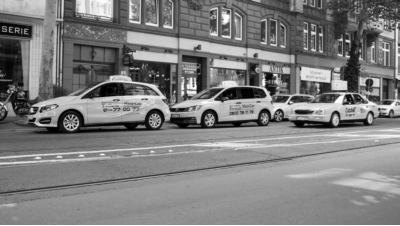 Yellow Minicar Kassel